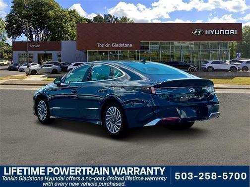 2025 Hyundai SONATA Hybrid SE