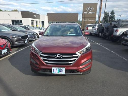 2017 Hyundai TUCSON SE
