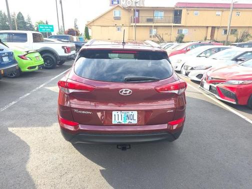 2017 Hyundai TUCSON SE