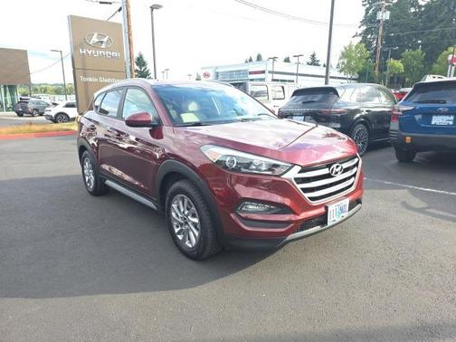 2017 Hyundai TUCSON SE