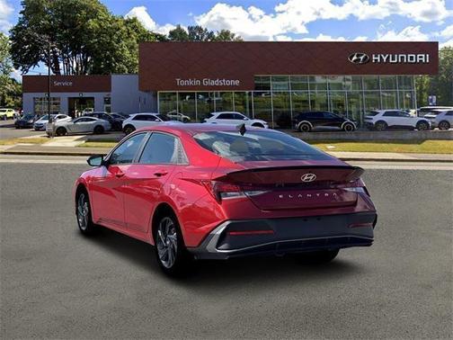 2026 Hyundai ELANTRA Sport