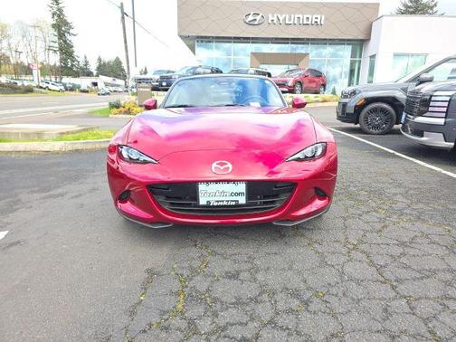 Soul Red Crystal Metallic 2024 Mazda MX-5 Miata Grand Touring