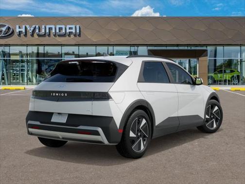 2025 Hyundai IONIQ 5 SE