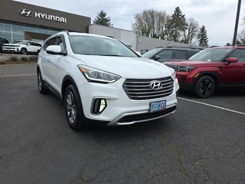 2018 Hyundai SANTA FE SE