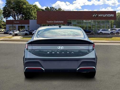 Portofino Gray 2026 Hyundai SONATA SE