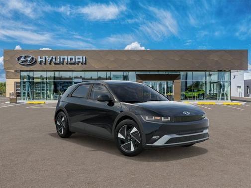 2025 Hyundai IONIQ 5 SE