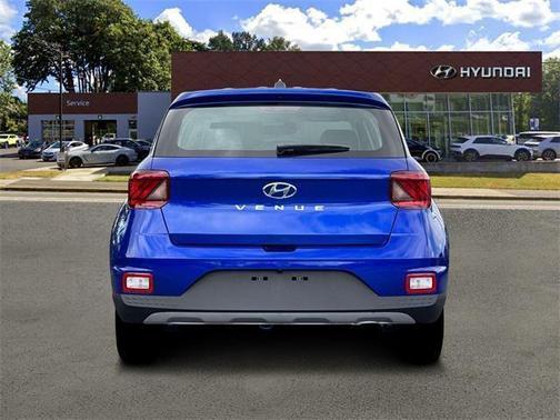 2026 Hyundai VENUE SE