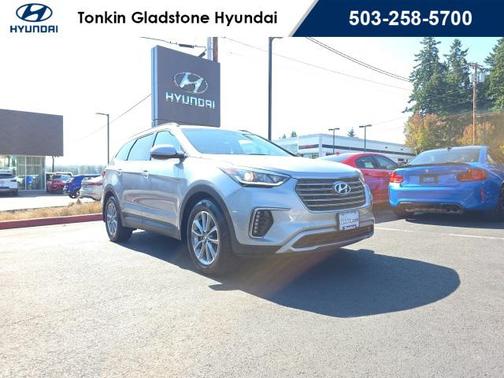 2017 Hyundai SANTA FE SE