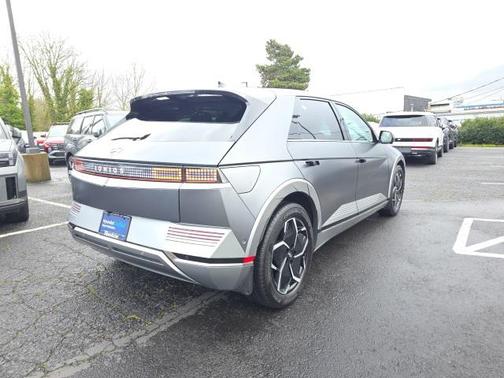 2023 Hyundai IONIQ 5 Limited