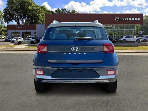 2025 Hyundai VENUE Limited