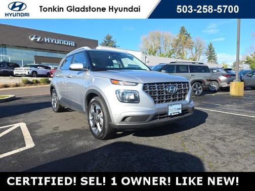 2025 Hyundai VENUE SEL