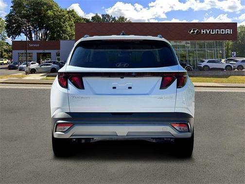 2026 Hyundai TUCSON Hybrid SEL