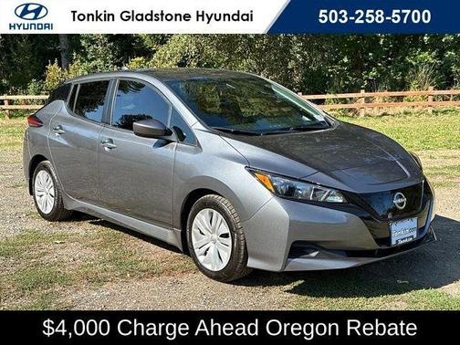 Gun Metallic 2025 Nissan Leaf S