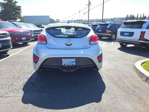 2016 Hyundai Veloster Turbo