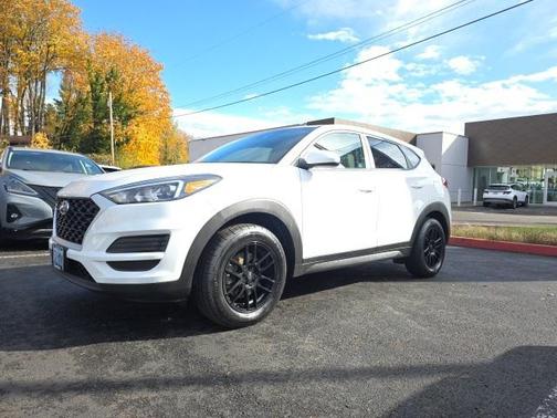 2020 Hyundai TUCSON SE