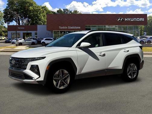 Creamy White Pearl 2026 Hyundai TUCSON Hybrid SEL Convenience