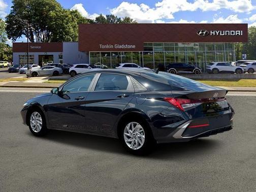 Abyss Black 2026 Hyundai ELANTRA HEV Blue