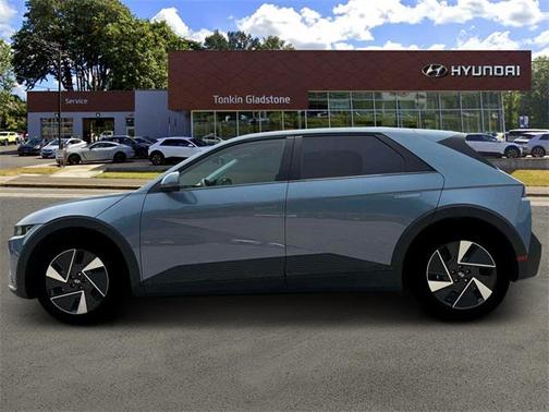 2025 Hyundai IONIQ 5 SE