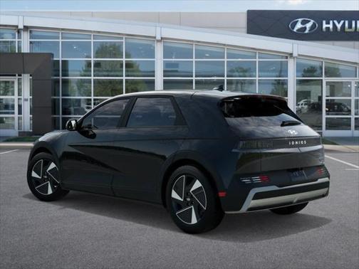 2025 Hyundai IONIQ 5 SE
