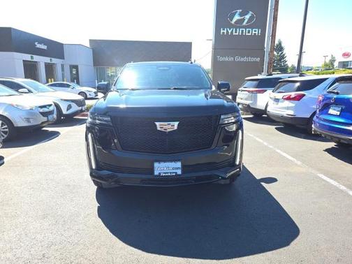 2022 Cadillac Escalade ESV Sport
