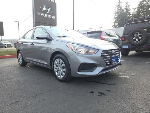 2022 Hyundai Accent SE