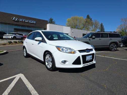 Oxford White 2012 Ford Focus SEL