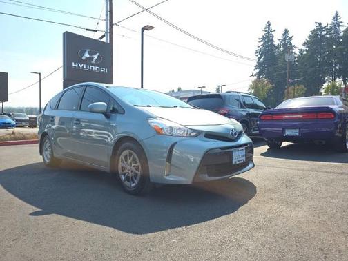 2015 Toyota Prius v Three