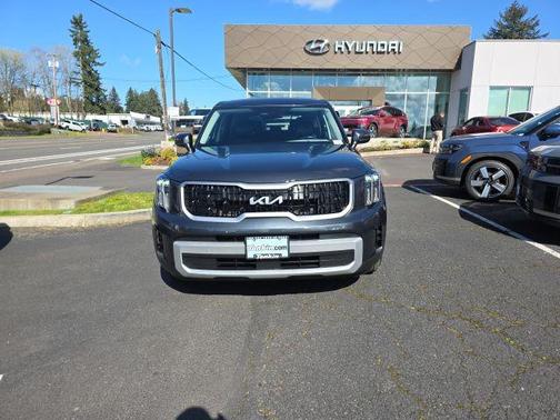 2024 Kia Telluride LX