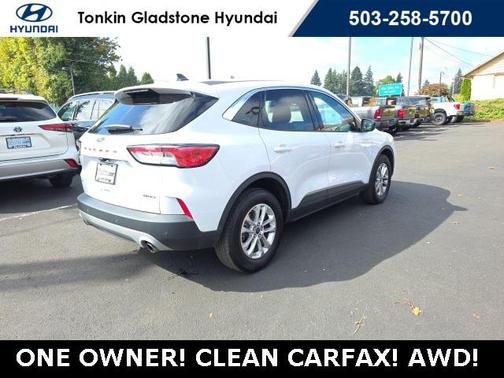 2022 Ford Escape SE