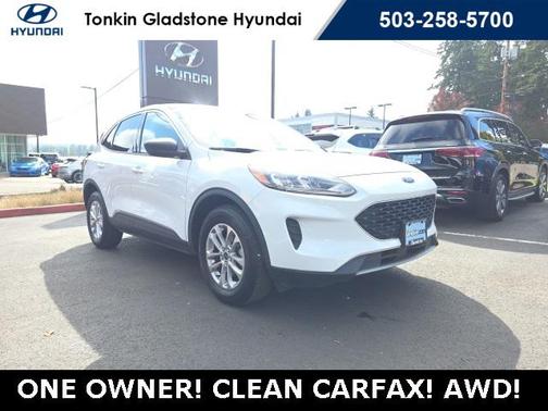 2022 Ford Escape SE