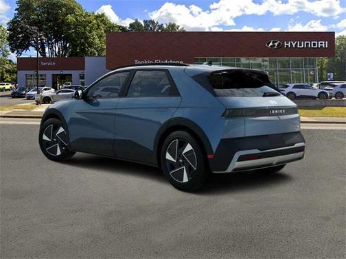 2025 Hyundai IONIQ 5 SE