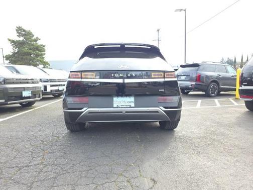 2023 Hyundai IONIQ 5 SE