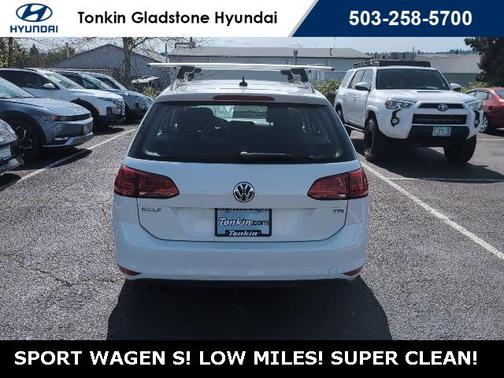 2017 Volkswagen Golf SportWagen TSI S
