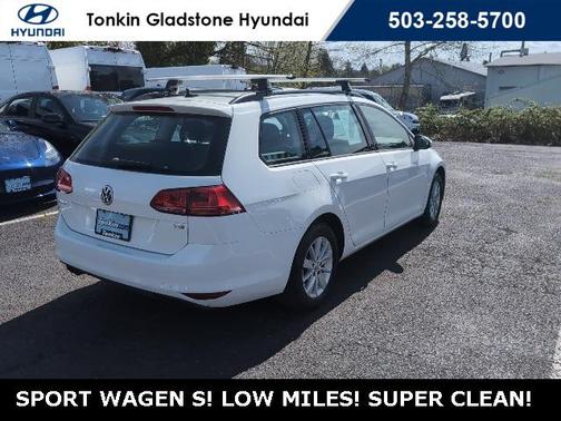 2017 Volkswagen Golf SportWagen TSI S
