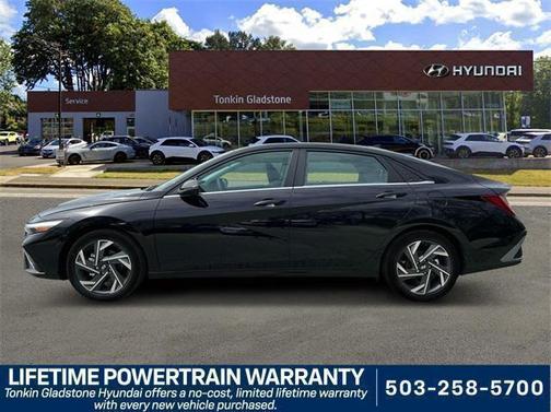 2025 Hyundai ELANTRA Limited