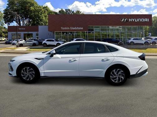 Serenity White 2026 Hyundai SONATA Hybrid Base