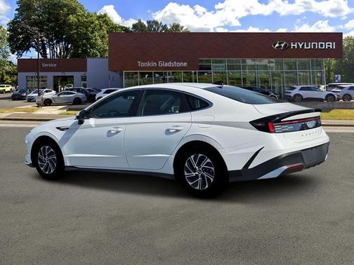 Serenity White 2026 Hyundai SONATA Hybrid Base