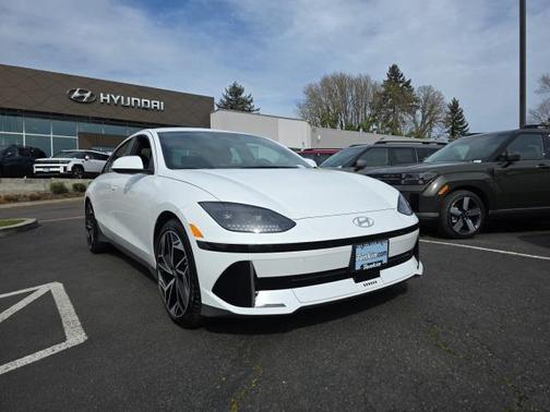 2024 Hyundai IONIQ 6 SE