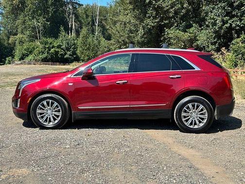 Red Passion Tintcoat 2017 Cadillac XT5 Luxury