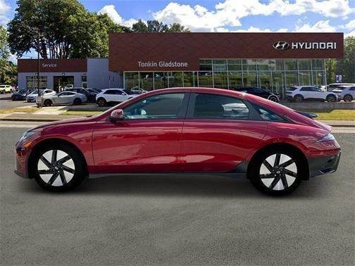 2025 Hyundai IONIQ 6 SE