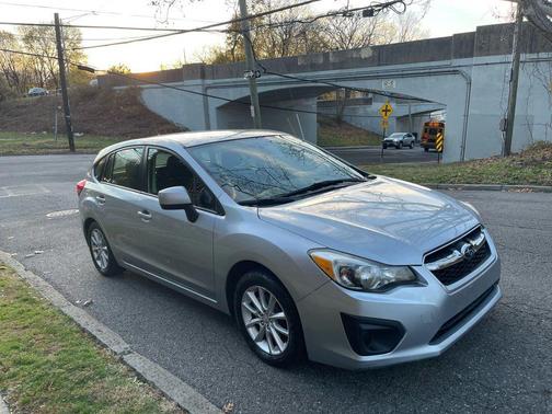 2013 Subaru Impreza 2.0i Premium