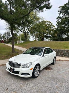 2012 Mercedes-Benz C-Class C 300 4MATIC Luxury