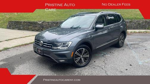 Platinum Gray Metallic 2018 Volkswagen Tiguan 2.0T SEL