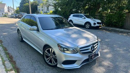 2016 Mercedes-Benz E-Class E 350 4MATIC Sedan 4D