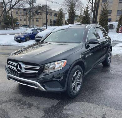 2017 Mercedes-Benz GLC 300 4MATIC