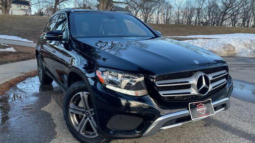 2017 Mercedes-Benz GLC 300 4MATIC