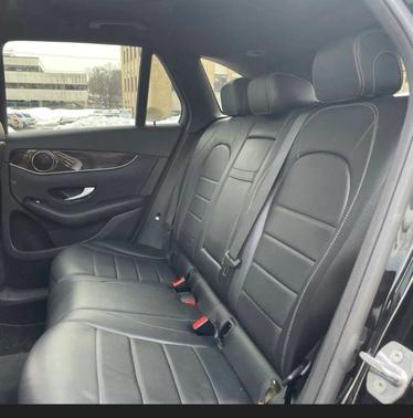 2017 Mercedes-Benz GLC 300 4MATIC