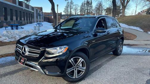 2017 Mercedes-Benz GLC 300 4MATIC