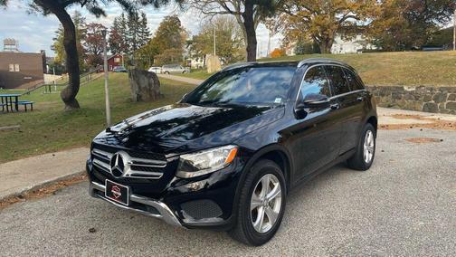 2017 Mercedes-Benz GLC 300 4MATIC