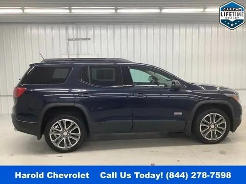 2017 GMC Acadia SLT-1